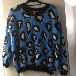 Trendy and warm sweater